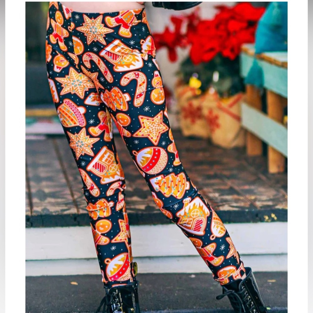 Pineapple Clothing Leggings Holiday Size 5 / 6